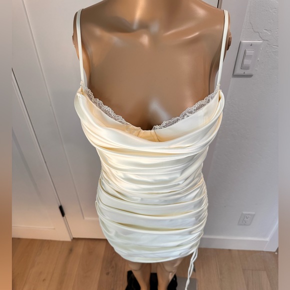 OH Polly midi dress - Picture 2 of 9